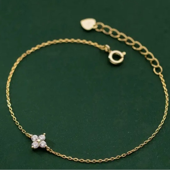 Tiffany Inspired Diamond Zircon 14K over Silver Four Leaf Flower Chain Bracelet - Picture 1 of 7